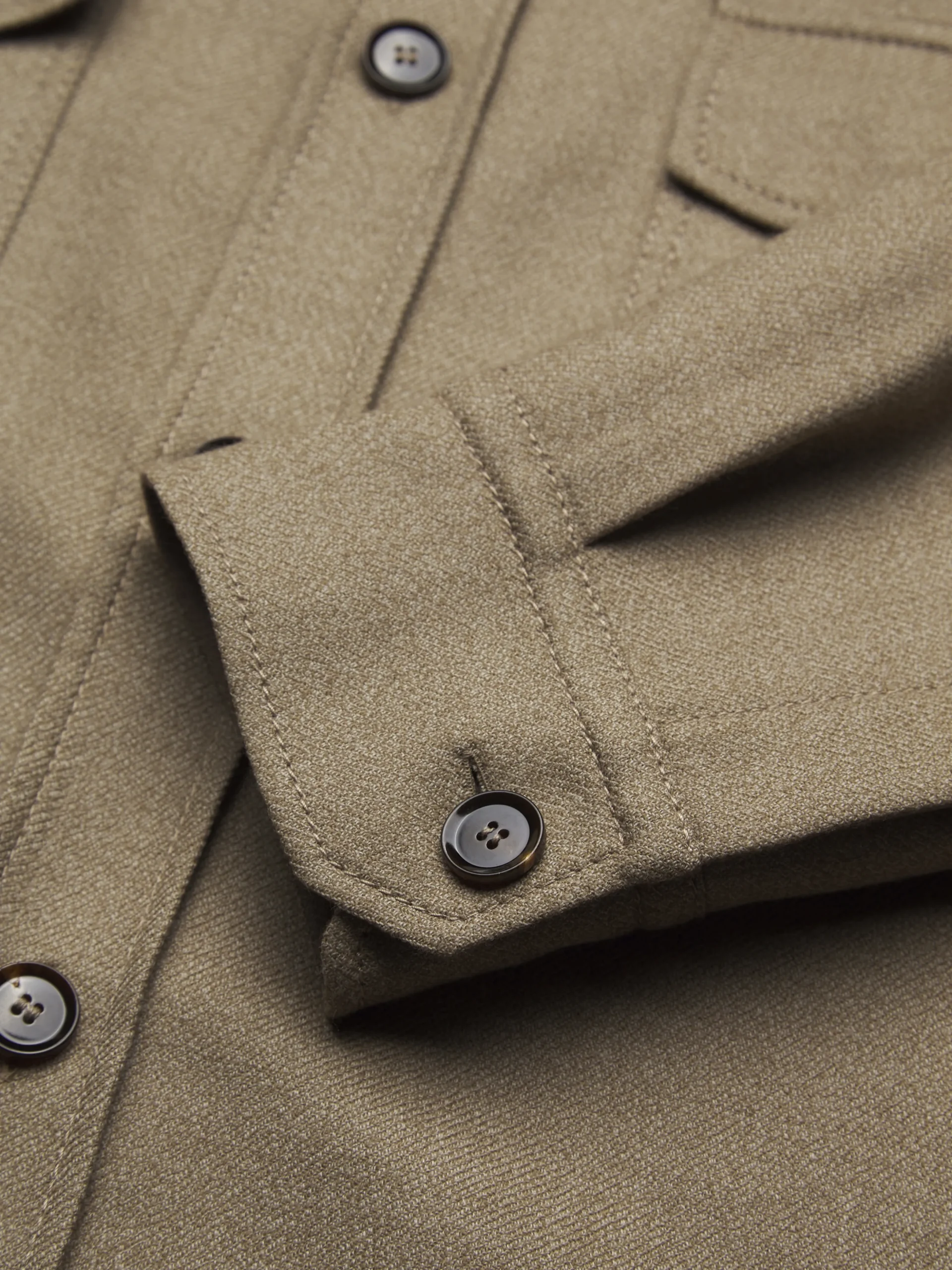 Beige wool double-splittable Vagabond overshirt