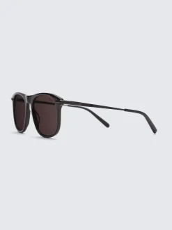 Black aviator sunglasses