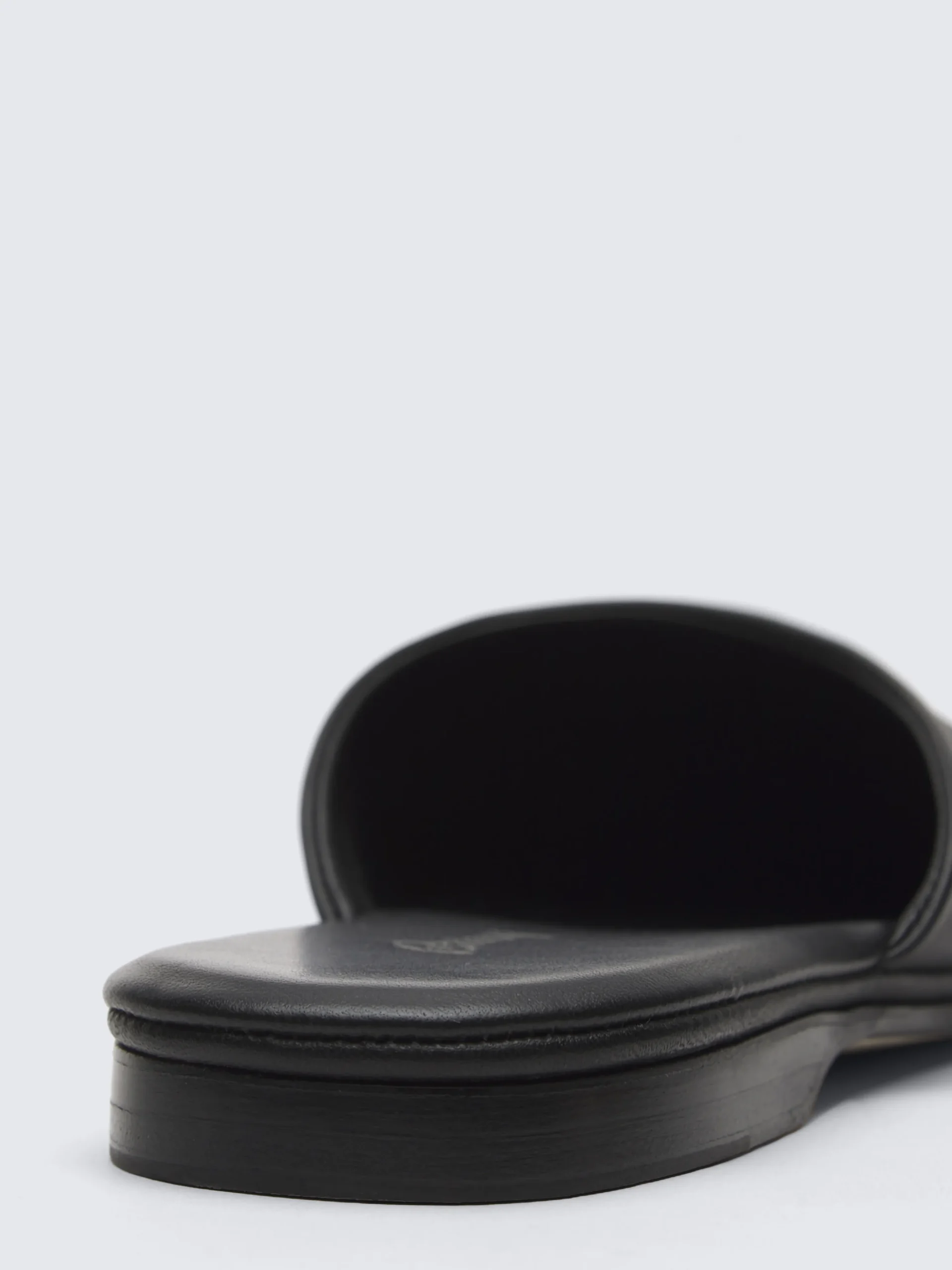 Black calfskin mules