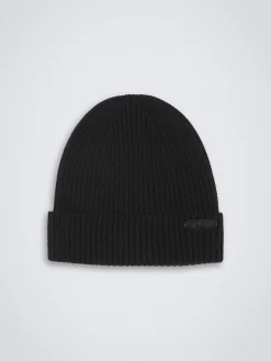 Black cashmere beanie