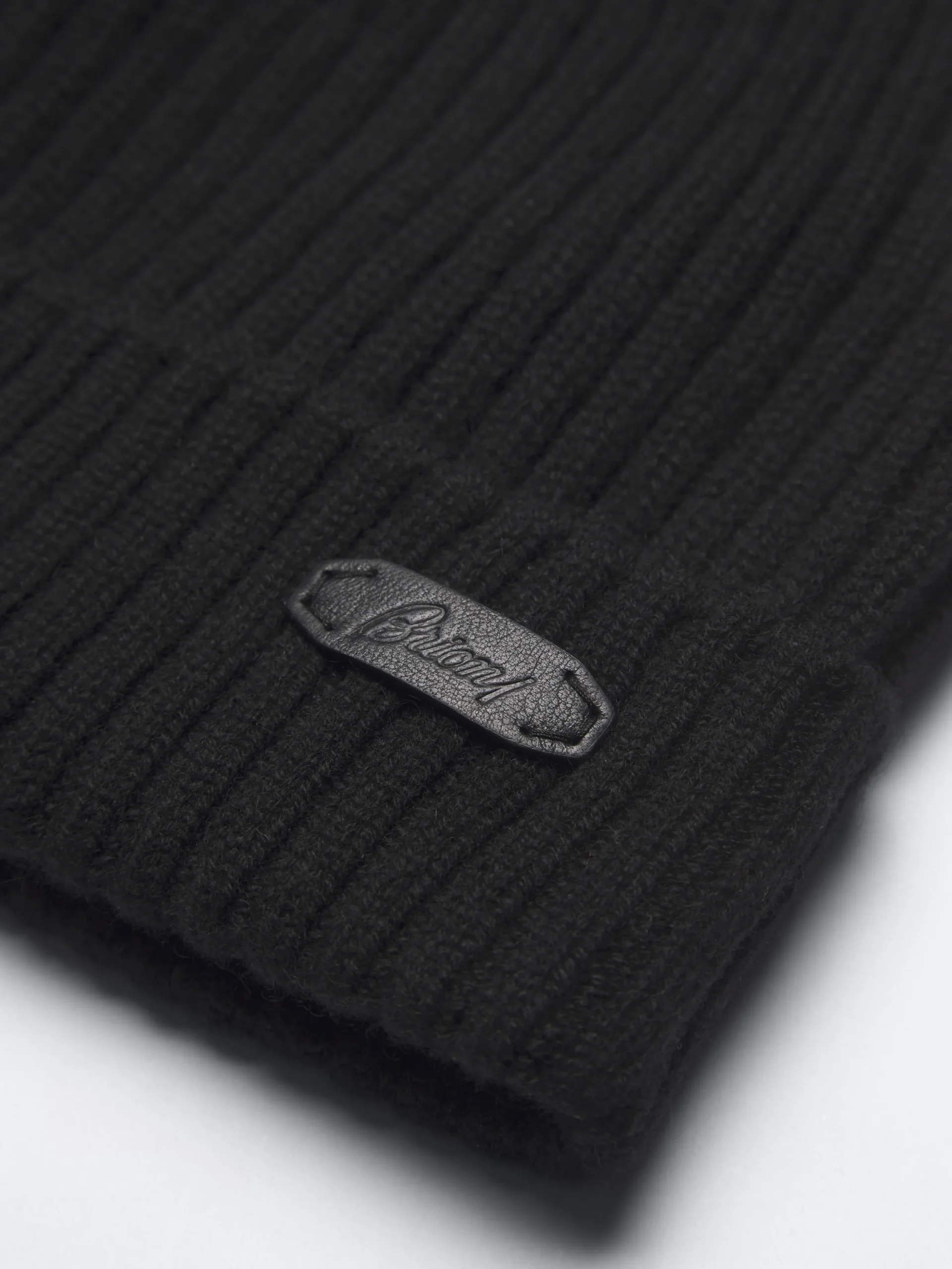 Black cashmere beanie