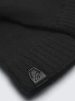 Black cashmere gloves