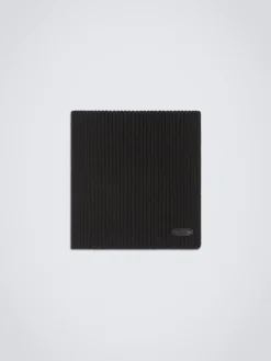 Black cashmere scarf