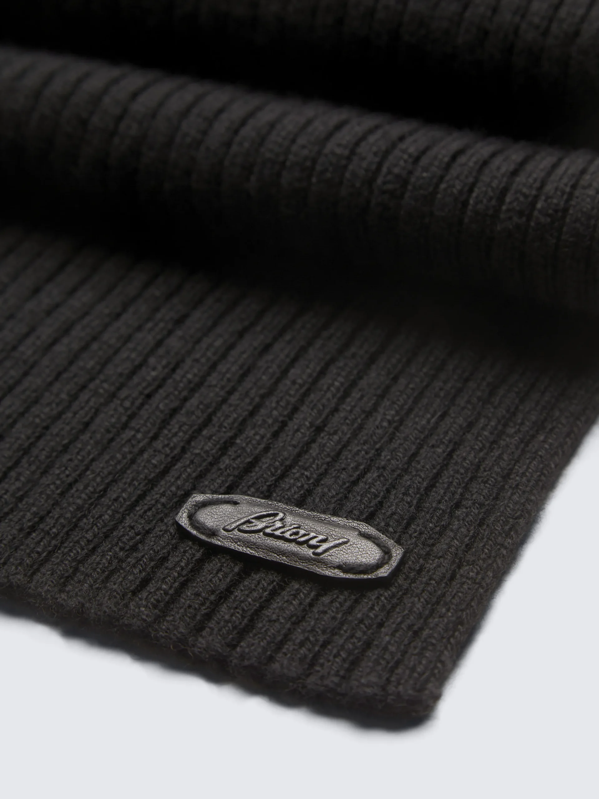 Black cashmere scarf