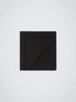 Black cashmere scarf
