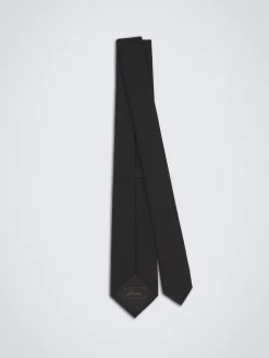 Black silk tie