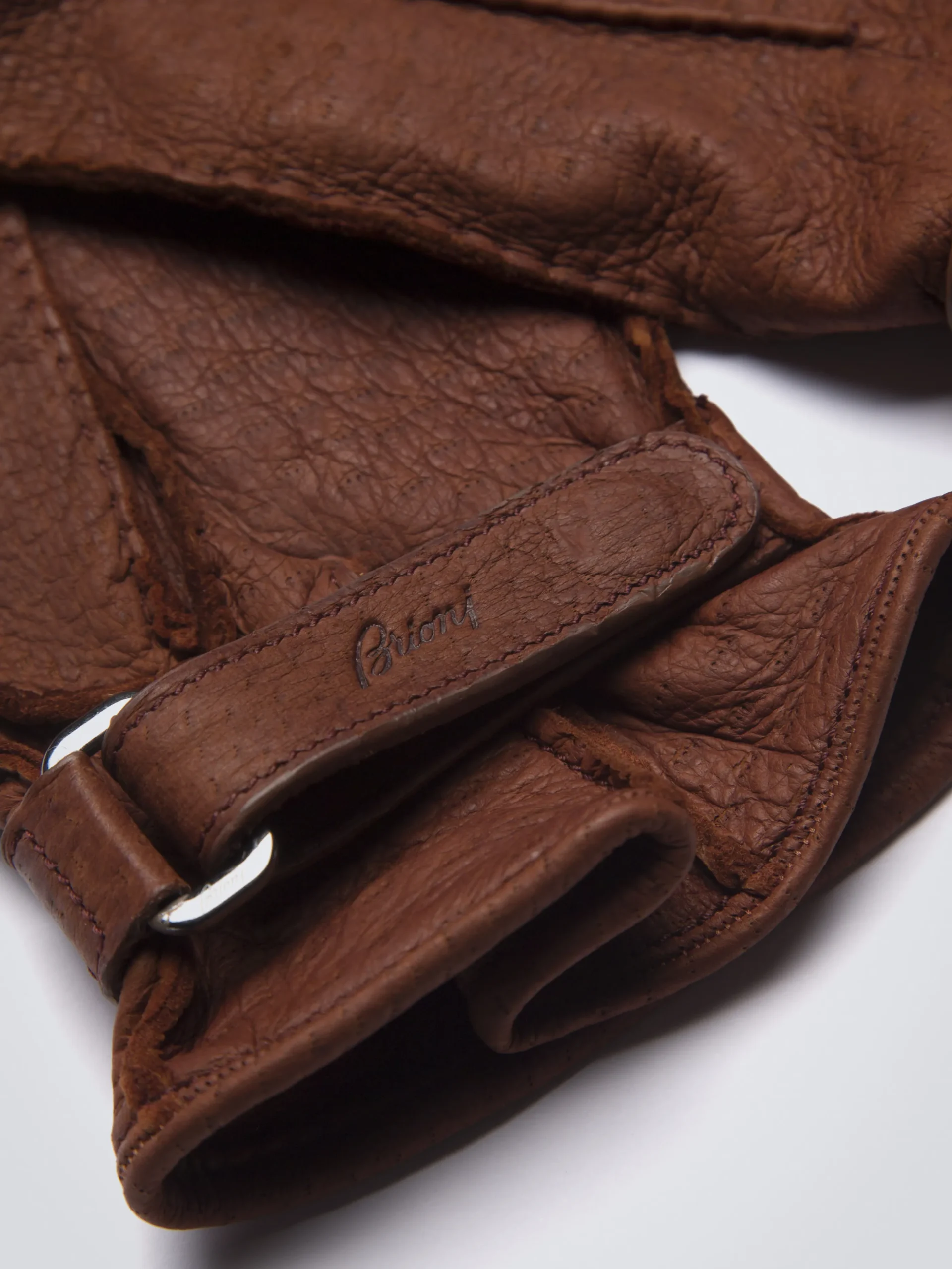Burnt brown peccary leather gloves