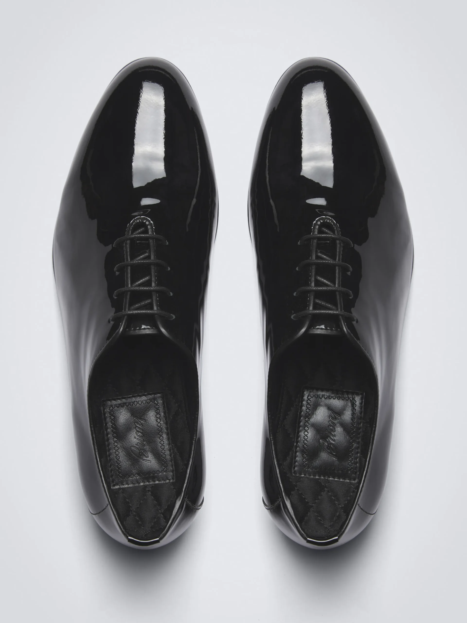 Essential black patent leather evening oxford shoes