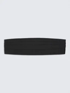 Essential black silk cummerbund