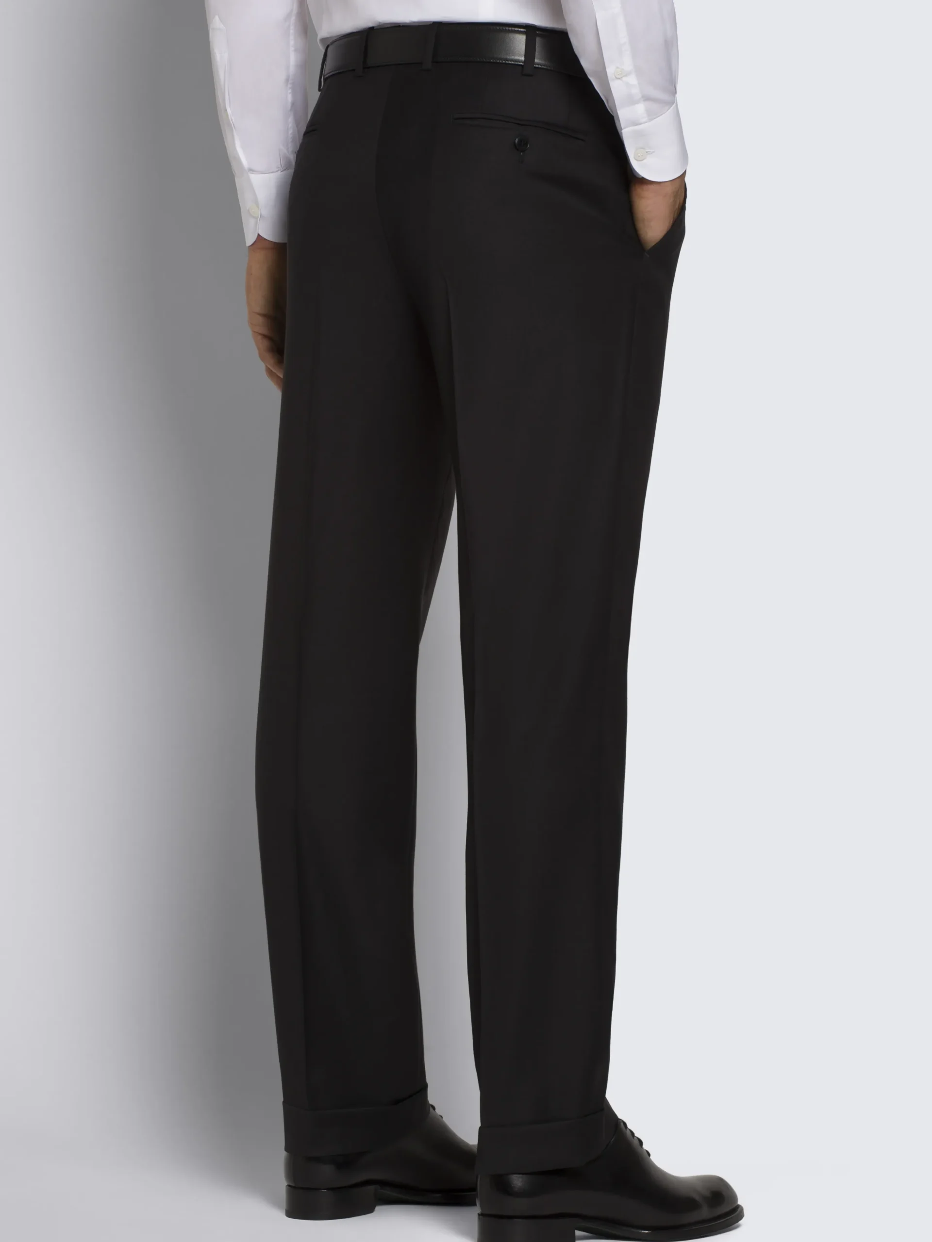 Essential black wool Tigullio trousers