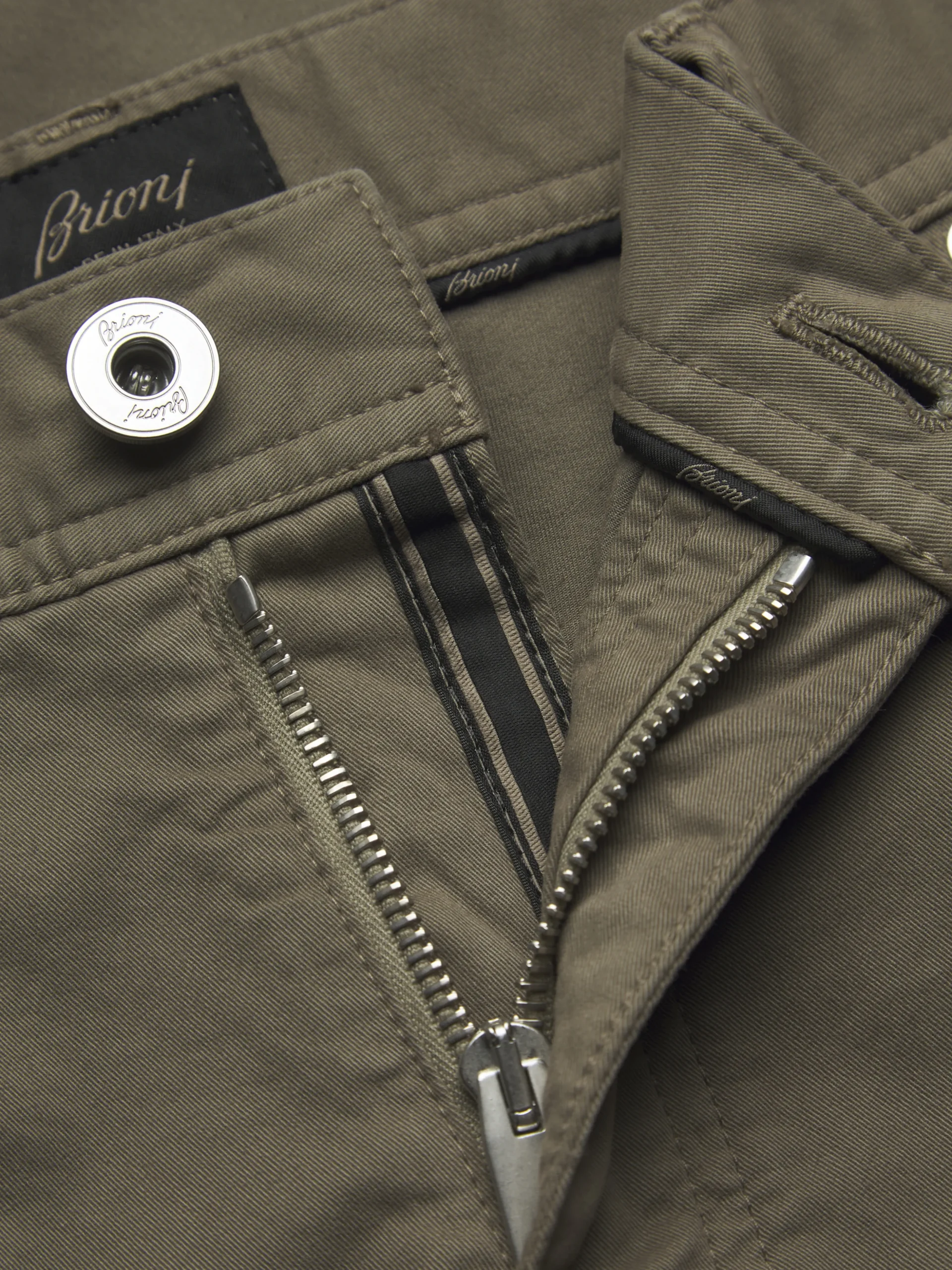 Essential military green organic stretch cotton Meribel jeans