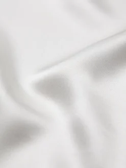 Essential white silk pocket square