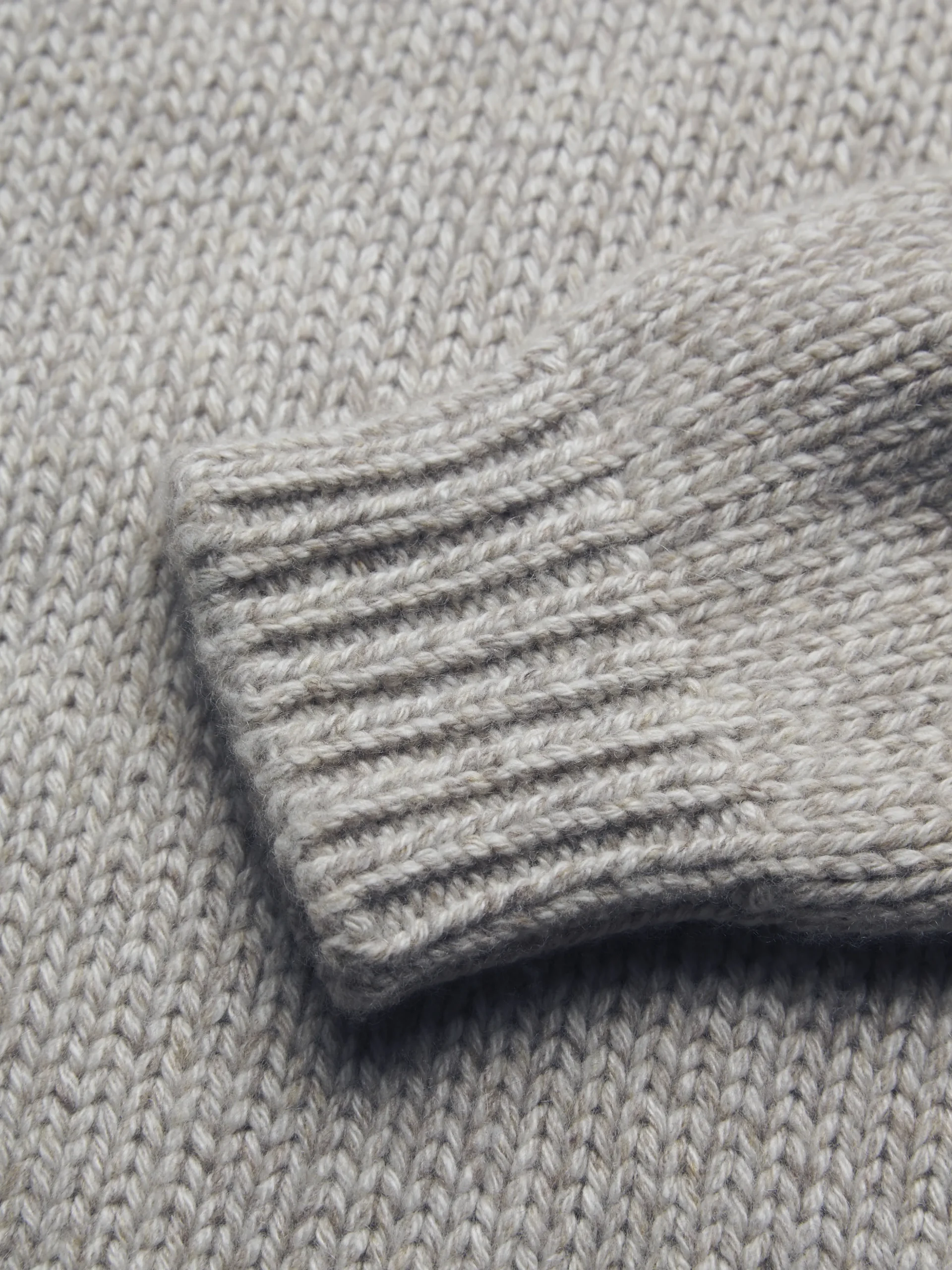 Light grey cashmere mouliné mockneck sweater