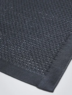 Midnight blue knitted silk pocket square