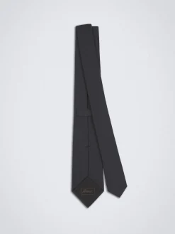 Navy blue silk tie