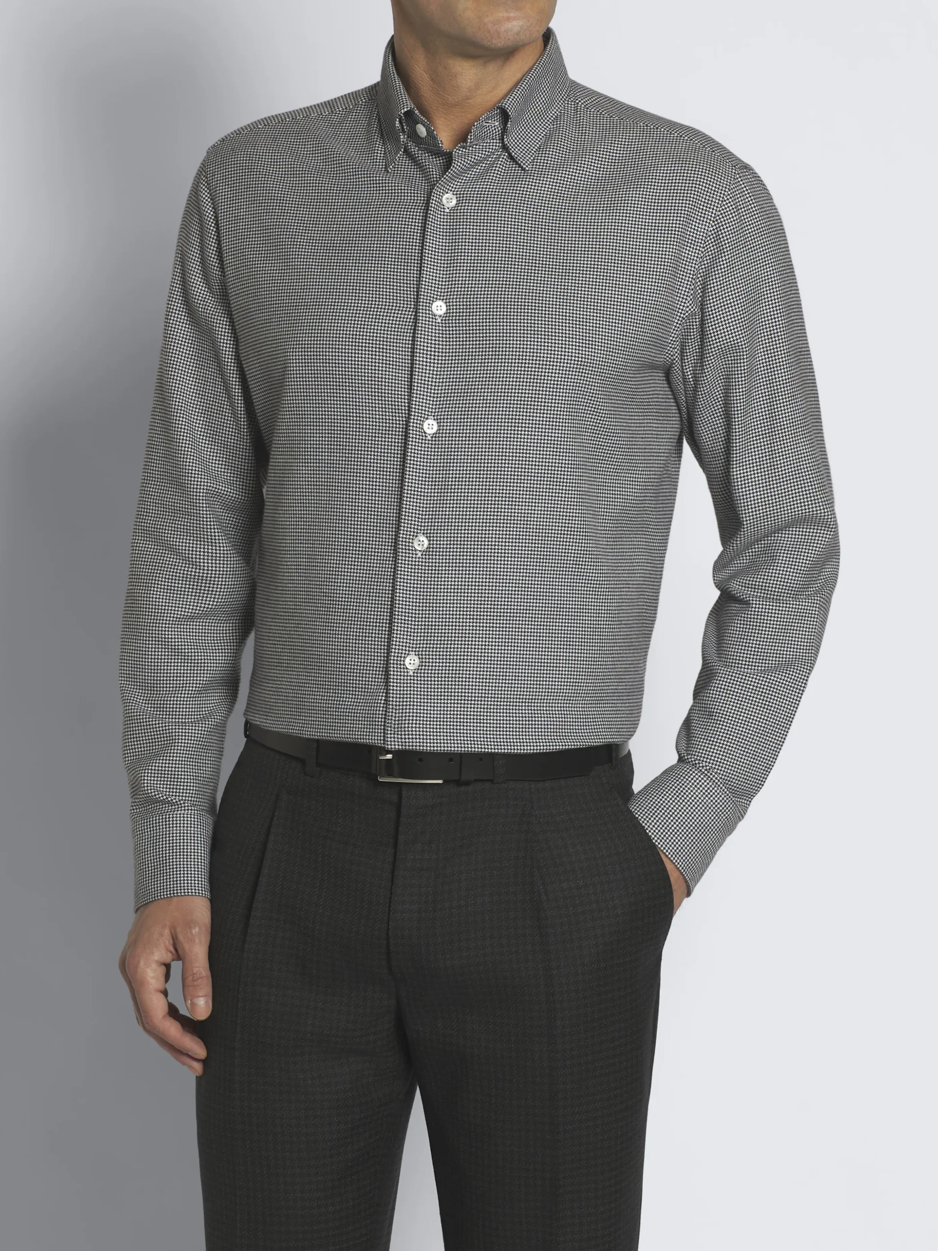 White and black houndstooth Ventiquattro flannel cotton hidden button-down shirt