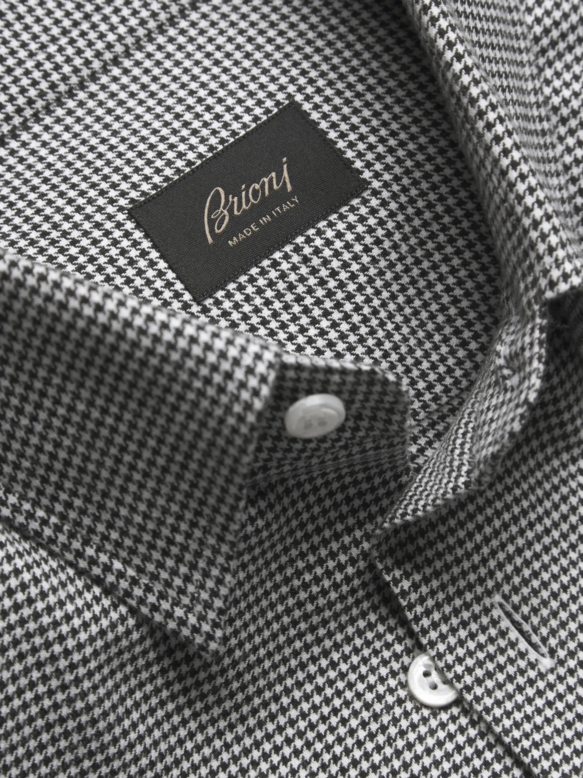 White and black houndstooth Ventiquattro flannel cotton hidden button-down shirt
