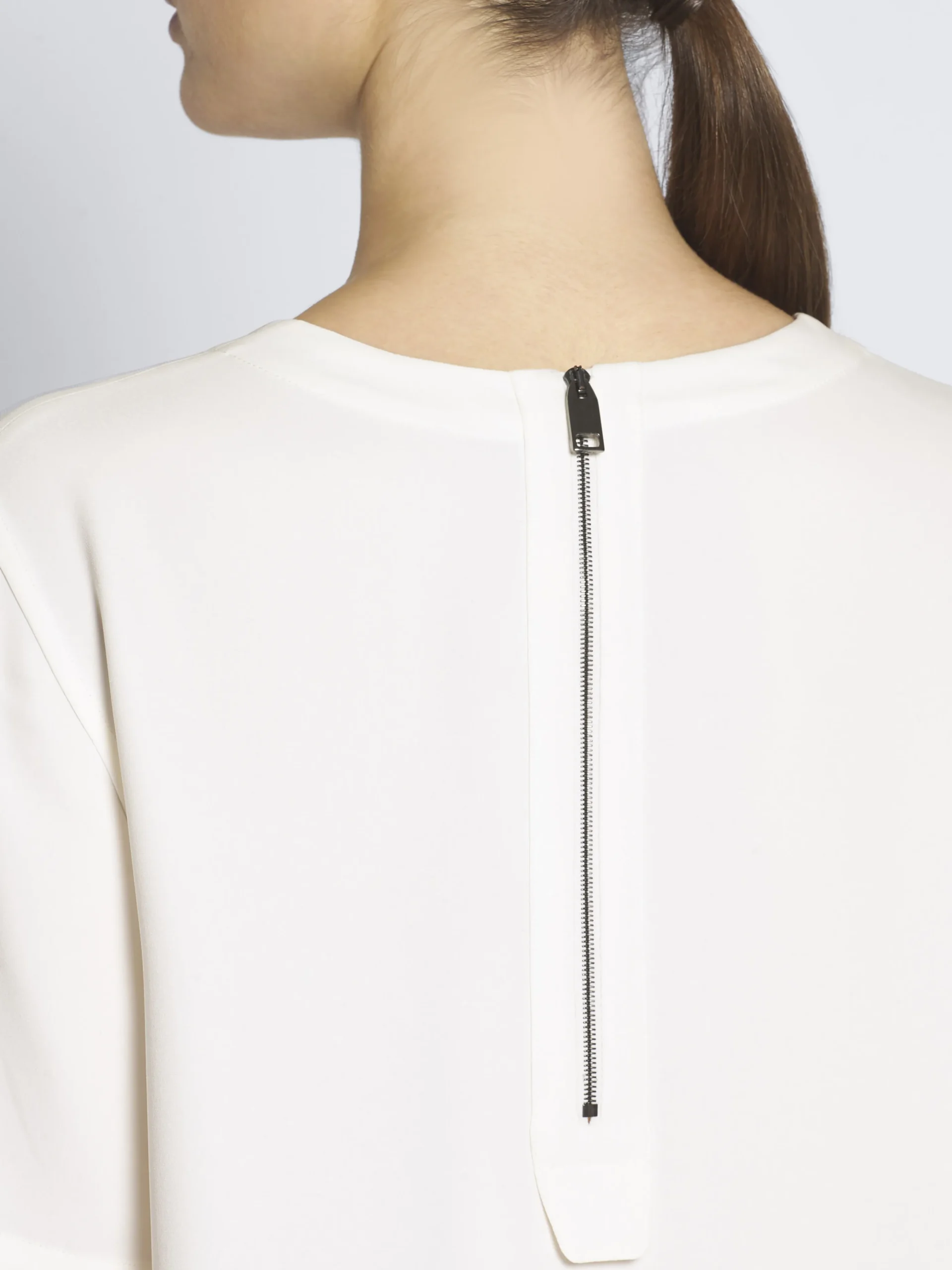 White silk cady T-shirt dress